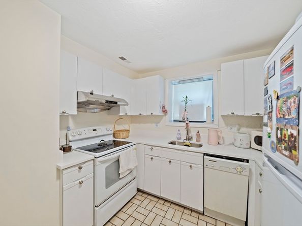 8 Jackson Street B2, Quincy MA 02169