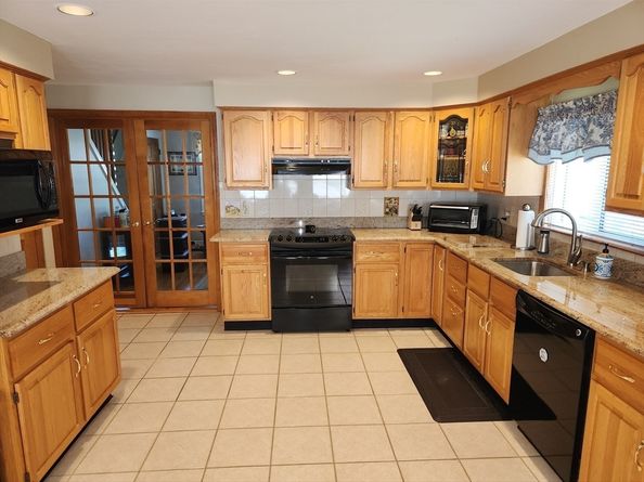 1 Danforth St, Peabody MA 01960