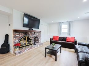 10 Arrowhead Dr, Saugus MA 01906