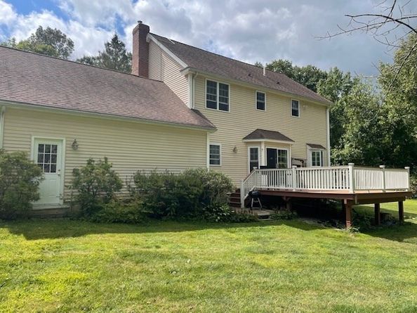 41 Bushnell, Sturbridge MA 01566