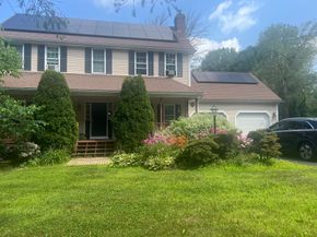 41 Bushnell, Sturbridge MA 01566