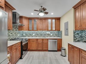 1265 Beacon 601, Brookline MA 02446
