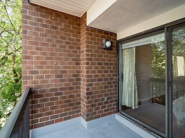 1265 Beacon 601, Brookline MA 02446
