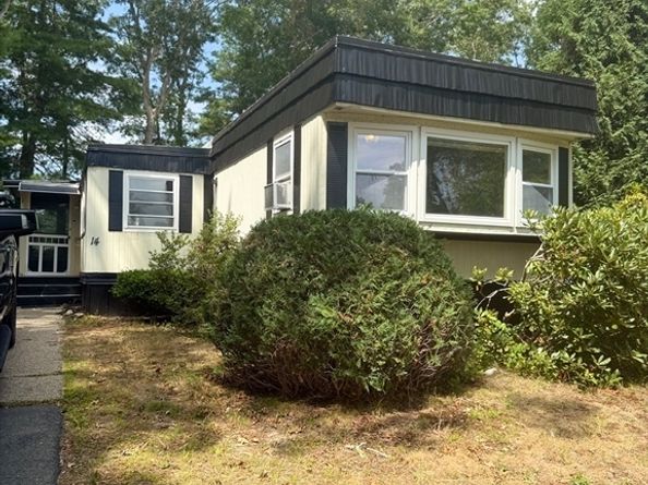 14 Timber Lane, Wareham MA 02576