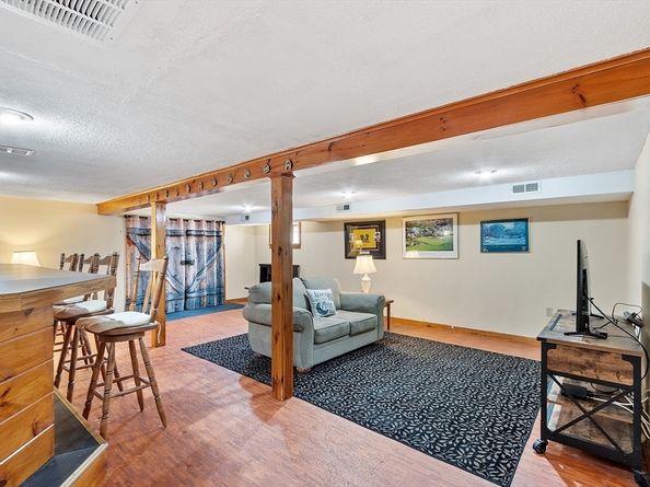 43 Bickford St, Lynn MA 01904
