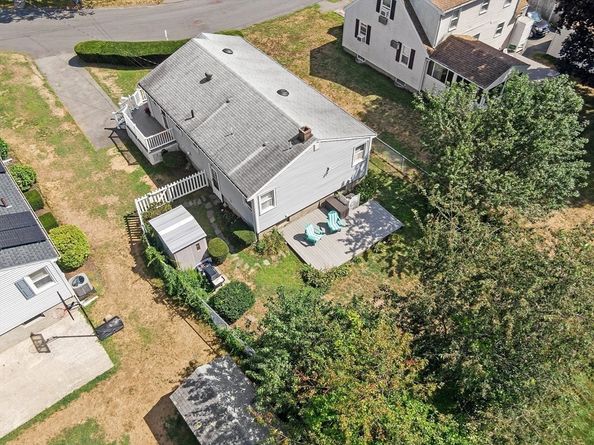 43 Bickford St, Lynn MA 01904