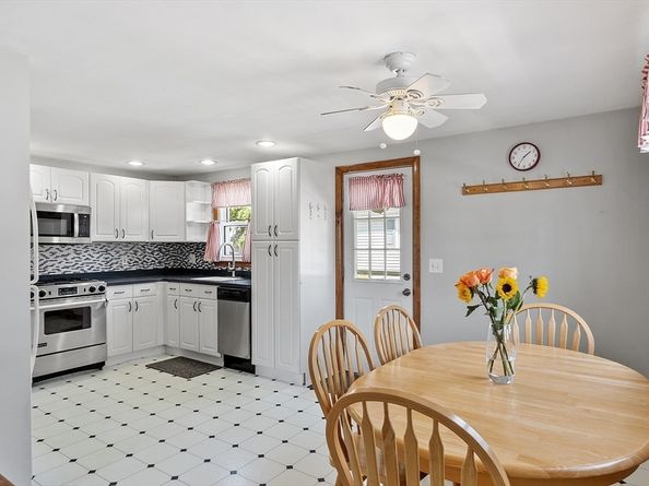43 Bickford St, Lynn MA 01904