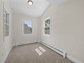 10 Scroxton Dr, Billerica MA 01821