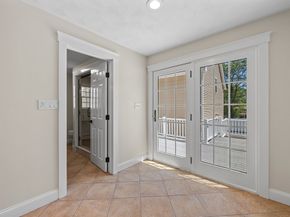 10 Scroxton Dr, Billerica MA 01821