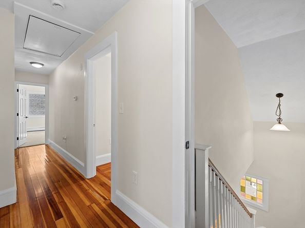 10 Scroxton Dr, Billerica MA 01821