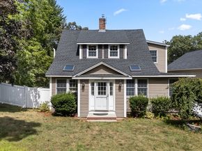 10 Scroxton Dr, Billerica MA 01821
