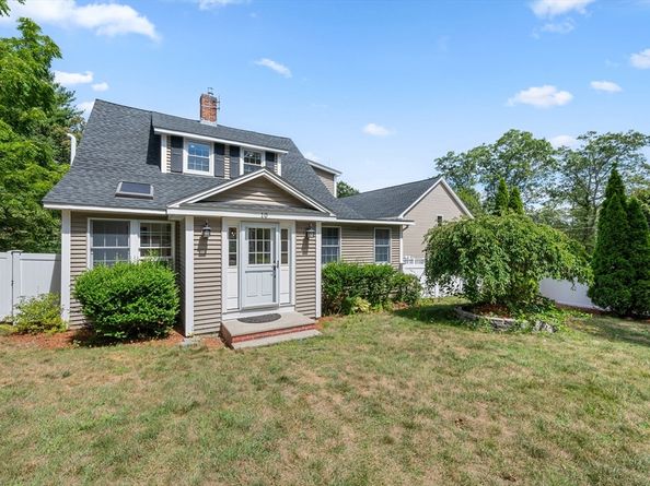 10 Scroxton Dr, Billerica MA 01821