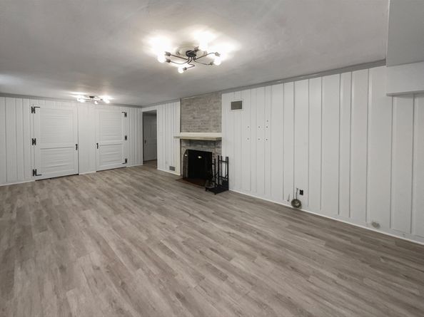 337 Edgell Rd, Framingham MA 01701