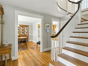 234 Pleasant St, Marblehead MA 01945