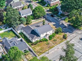 234 Pleasant St, Marblehead MA 01945
