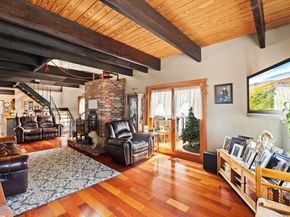 170 Dexter Ln, Rochester MA 02770