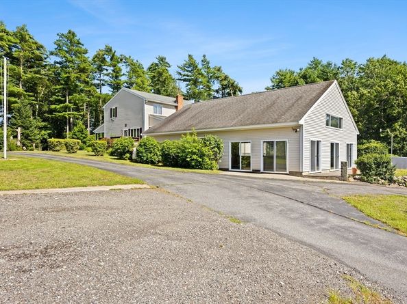 170 Dexter Ln, Rochester MA 02770