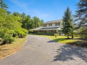 170 Dexter Ln, Rochester MA 02770