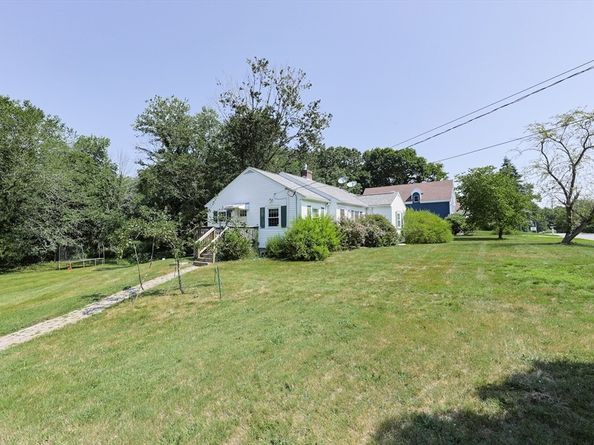 1015 Webster St, Hanover MA 02339