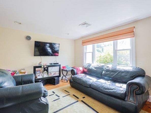 1015 Webster St, Hanover MA 02339