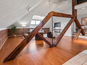 28 Adams St 310, Worcester MA 01604