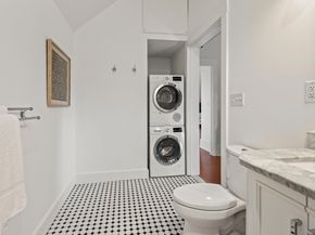 28 Adams St 310, Worcester MA 01604