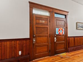 28 Adams St 310, Worcester MA 01604