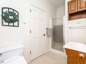 6 Avon Ct 2, Wakefield MA 01880