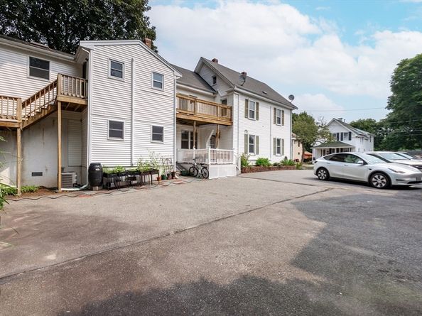 6 Avon Ct 2, Wakefield MA 01880