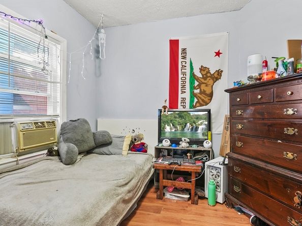7-9 Gladstone Street, Everett MA 02149
