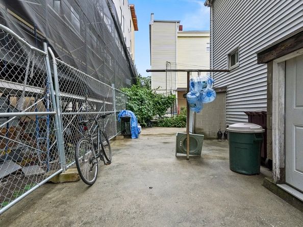 7-9 Gladstone Street, Everett MA 02149