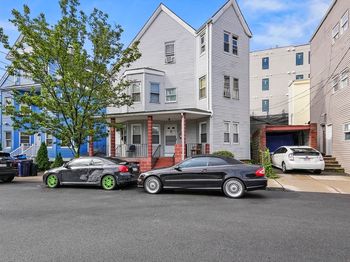 7-9 Gladstone Street