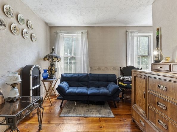 171 South Rd, Templeton MA 01468