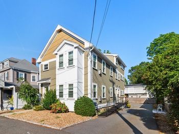 23 Locust St