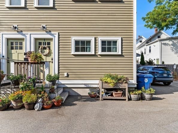23 Locust St 2, Danvers MA 01923