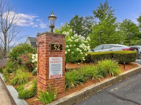 52 Sanborn Street 408, Reading MA 01867