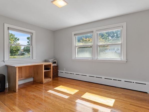 63 Sears Rd, Milton MA 02186