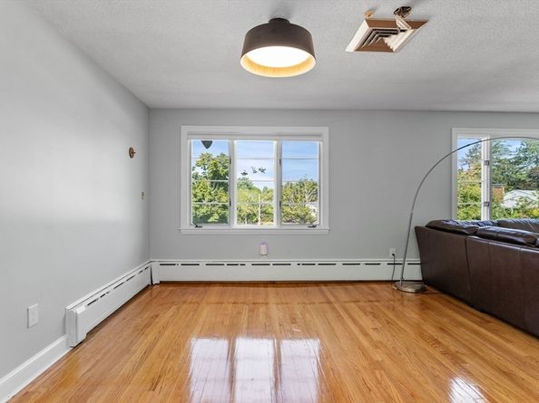 63 Sears Rd, Milton MA 02186