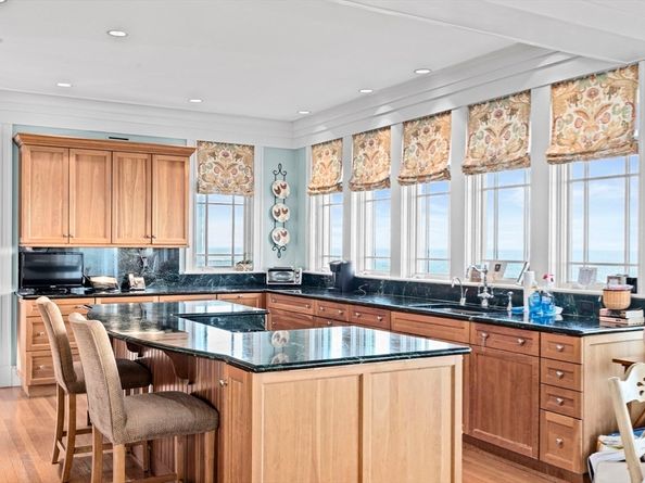 21 Circuit Ave, Scituate MA 02066