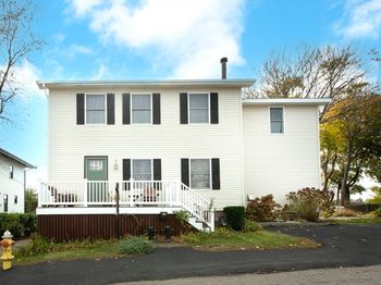 17 Whitehead Ave