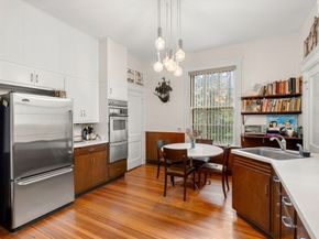 17 Berkeley St, Cambridge MA 02138