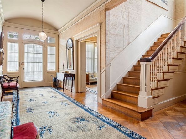 17 Berkeley St, Cambridge MA 02138