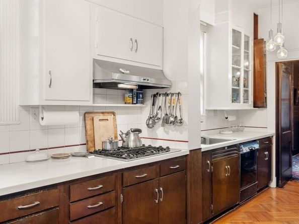 17 Berkeley St, Cambridge MA 02138
