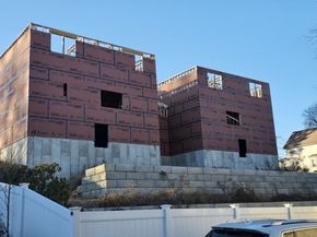 29 Steele St, Worcester MA 01607
