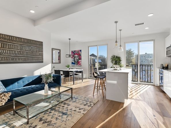 97 Elmwood Street 313, Cambridge MA 02140