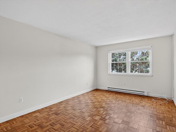 881 Main St 9, Walpole MA 02081