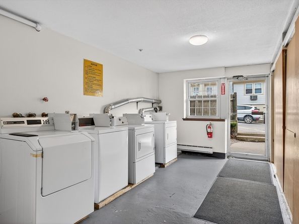 881 Main St 9, Walpole MA 02081