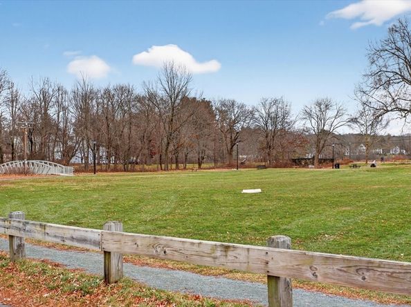 881 Main St 9, Walpole MA 02081