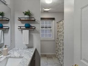 5 Aspen Cir, Bedford MA 01730