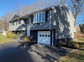 1 Overbrook Rd, Middleton MA 01949
